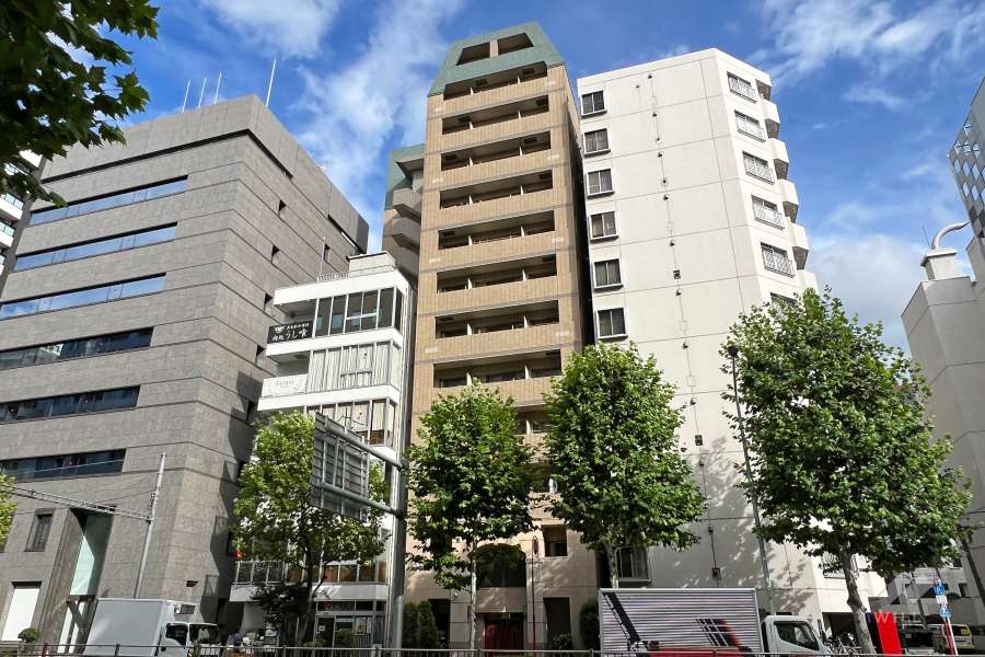 グラーサ銀座イースト-ステュディオスクエアの外観（南東側から）