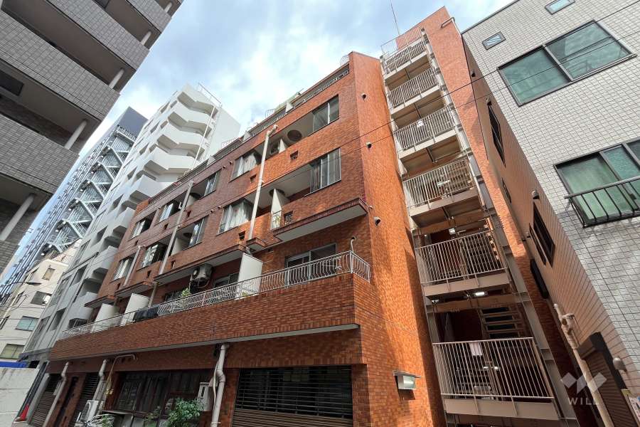 朝日八丁堀マンションの外観（南東側から）