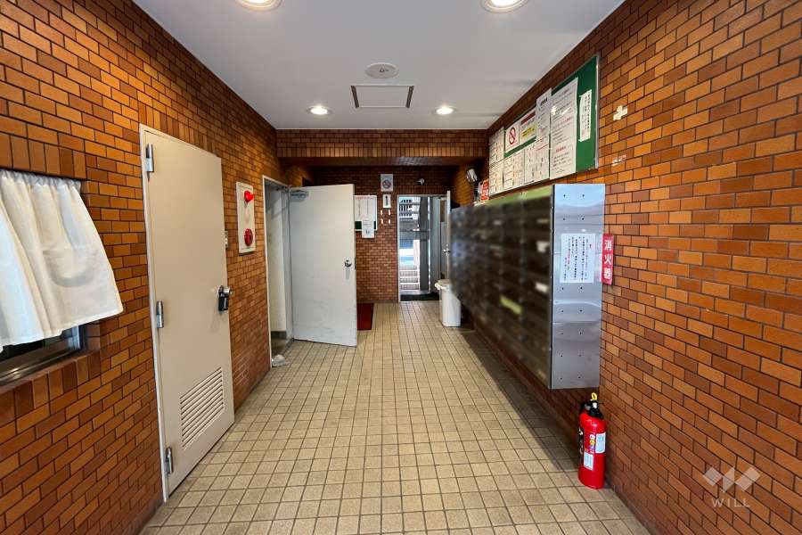 エントランスホール