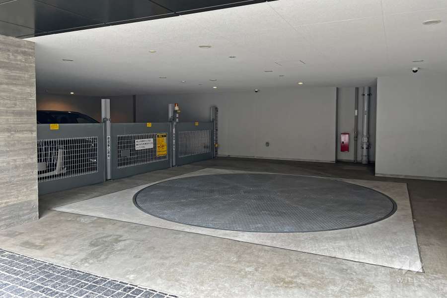 敷地内駐車場（屋内機械式）