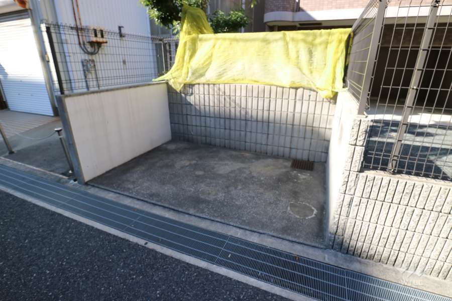 ゴミステーション