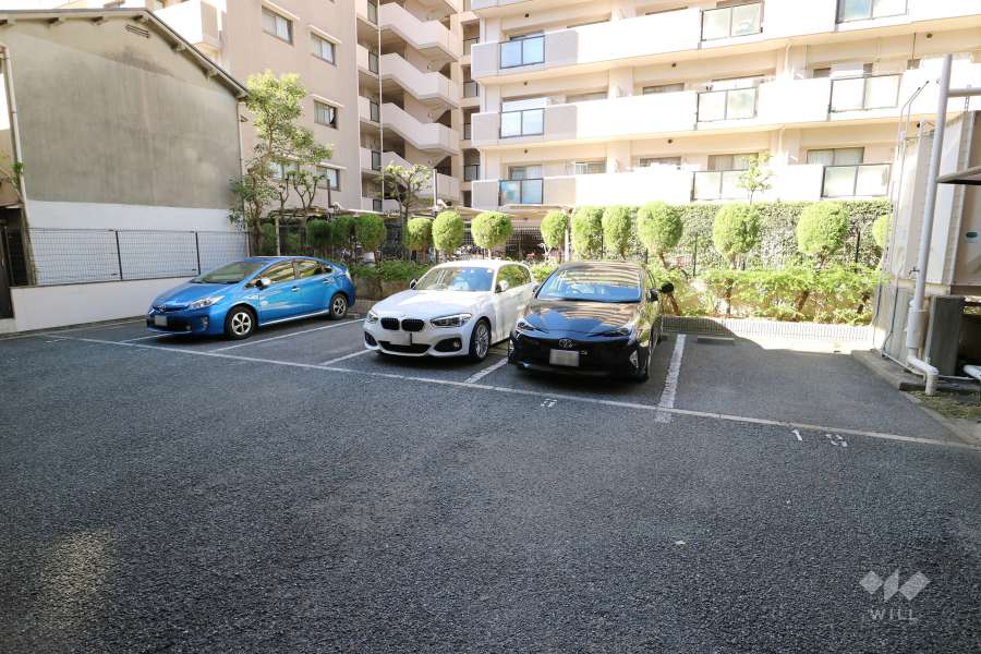 敷地内駐車場（屋外平面式）
