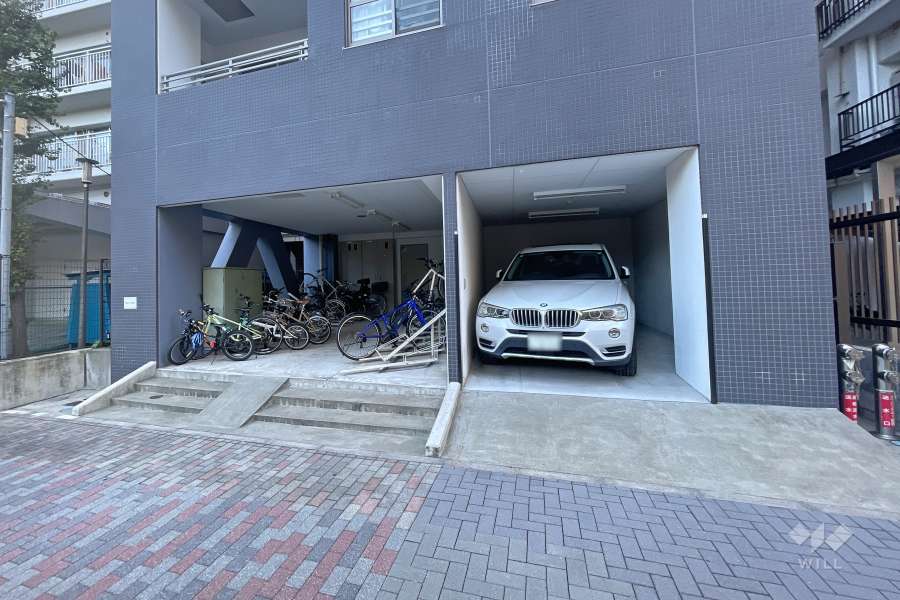 駐輪場・敷地内駐車場（屋内平面式）　