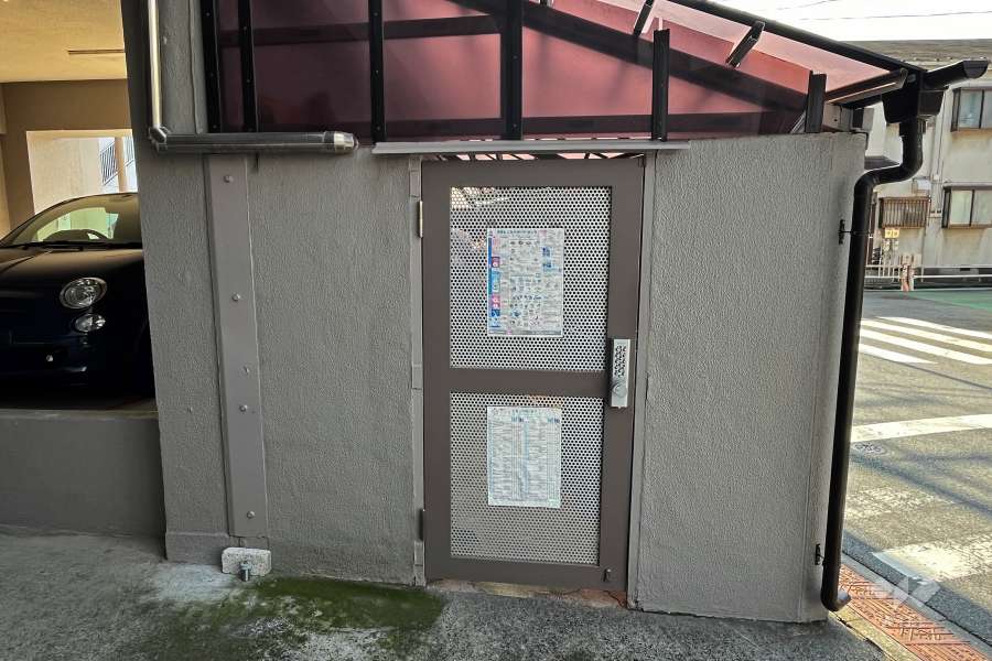 ゴミ置き場