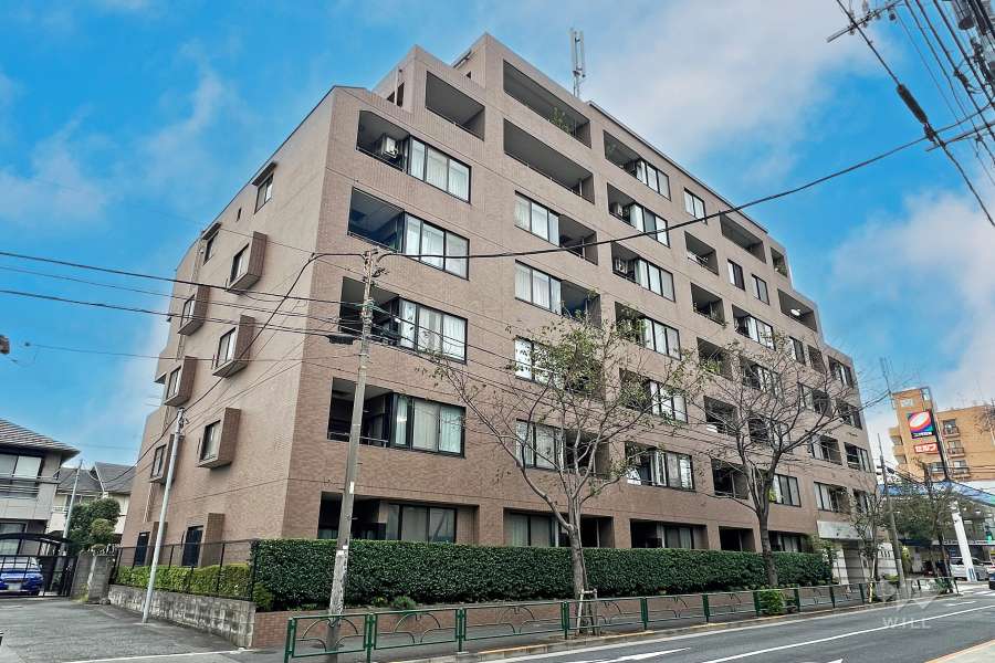 メイツ哲学堂公園の外観（南西側から）