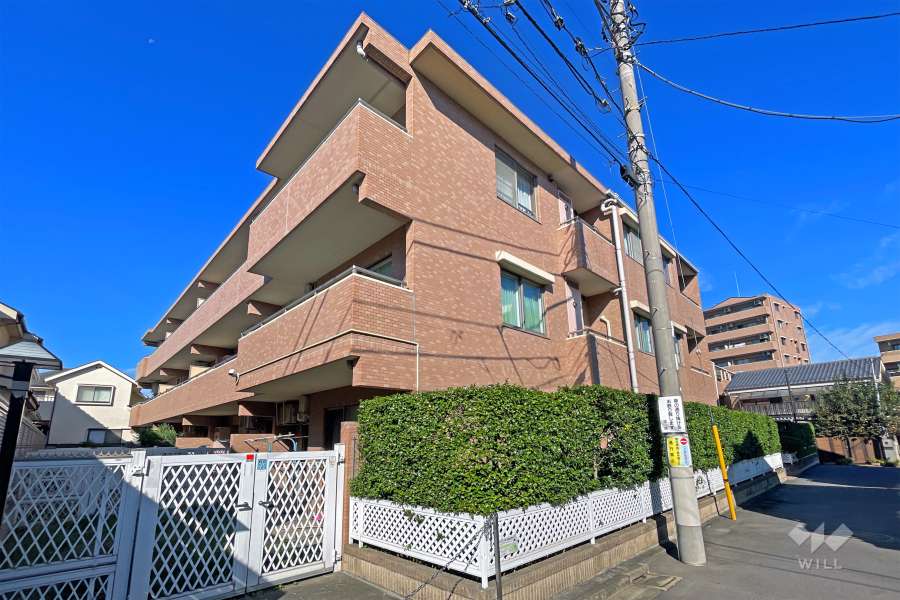 フラッツ鷺ノ宮の外観（南東側から）