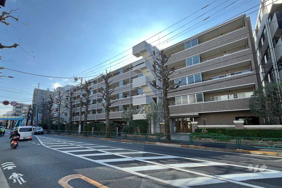 中野鷺ノ宮パークホームズの外観（北西側から）