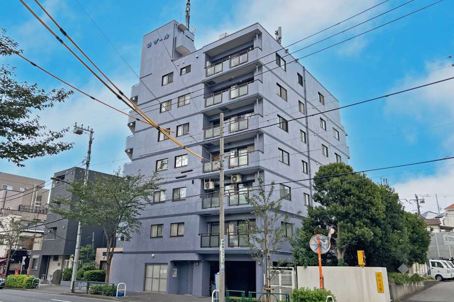 セザール哲学堂公園の外観（西側から）