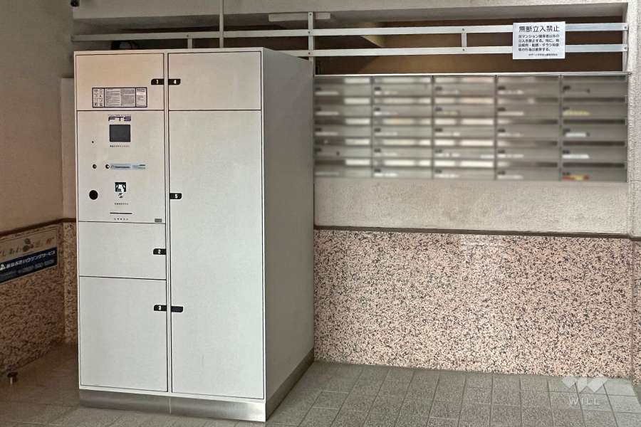 宅配ボックスと共用ポスト