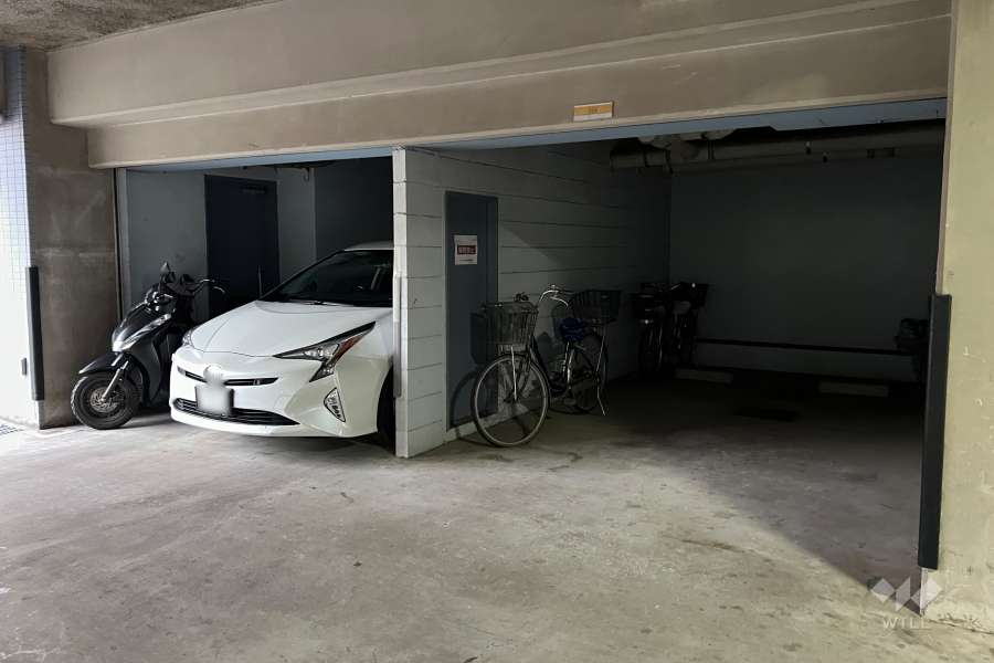 敷地内駐車場（屋内平面式）