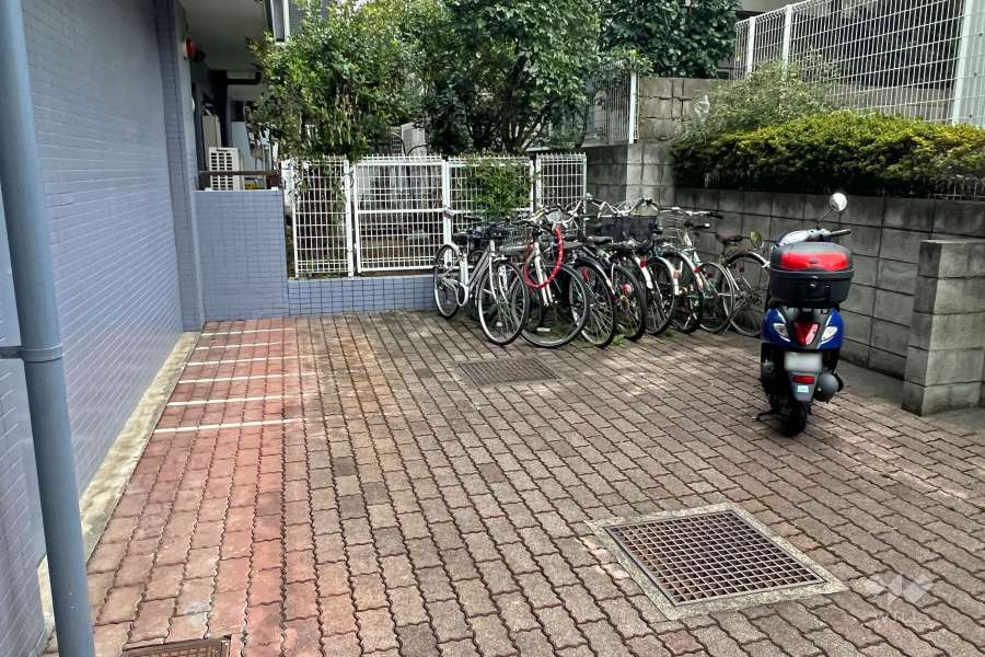 駐輪場・バイク置場