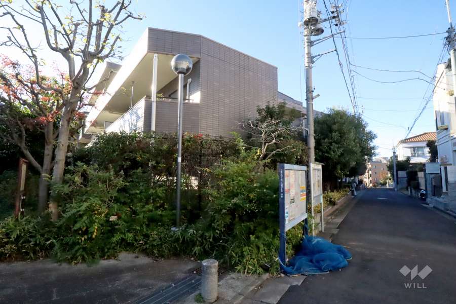ファミールヒルズ哲学堂公園の外観(東側から)