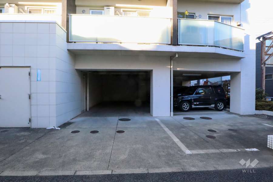 敷地内駐車場（屋内平面式・屋外平面式）
