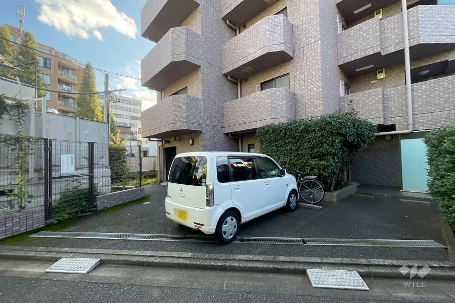 敷地内駐車場（屋外平面式）