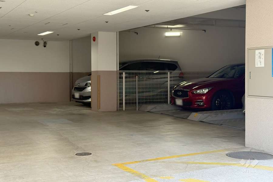 敷地内駐車場（屋内機械式・屋内平面式）
