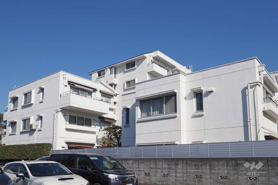 ハイツ上鷺宮の外観（南西側から）