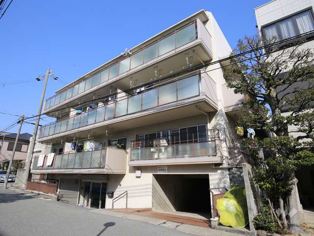ベル香枦園　南棟の外観（南東側から）