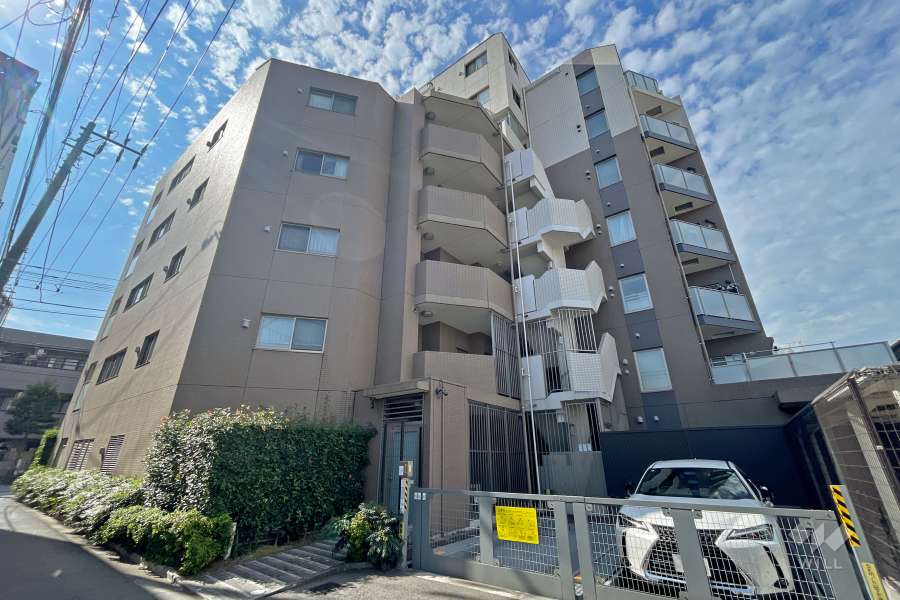 グローリオ高円寺の外観（北東側から）