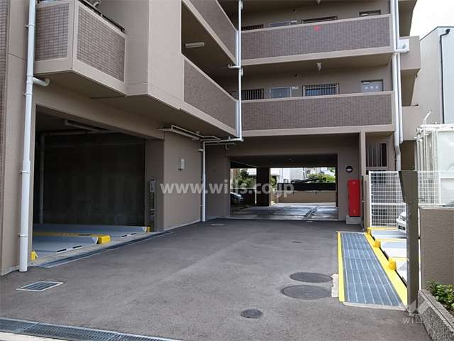 敷地内駐車場