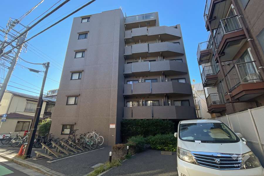 ルーブル中野坂上参番館の外観（北西側から）