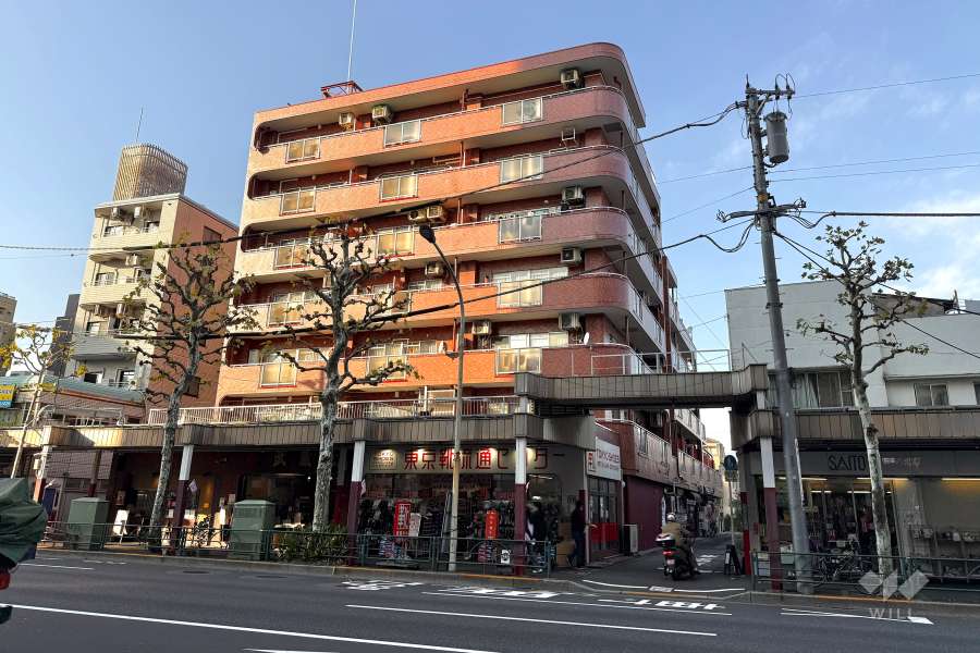 プラム鍋横の外観（南東側から）