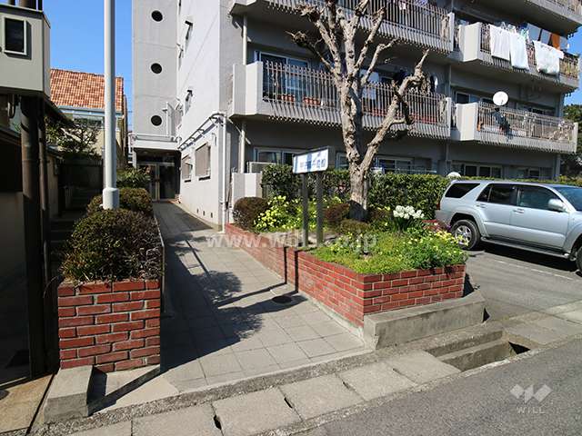 エントランスアプローチ