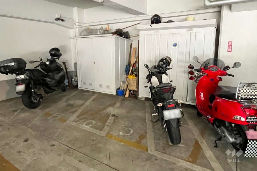 バイク置場