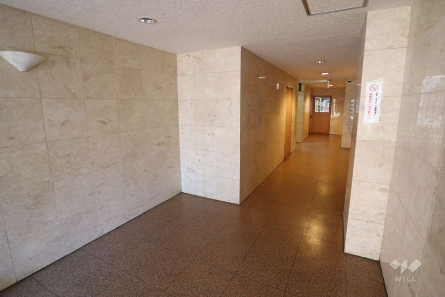 エントランスホール