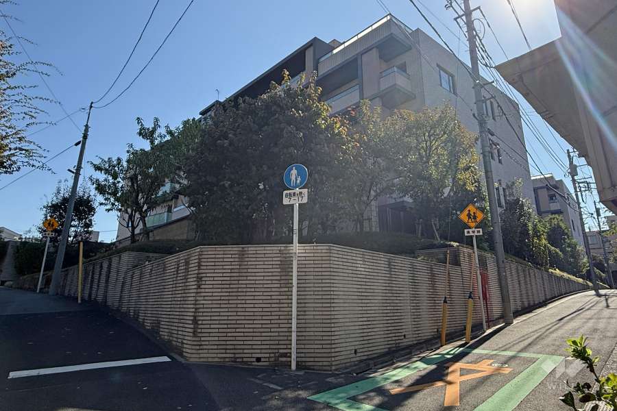 パークホームズ中野中央フォーシーズンズコートの外観（北西側から）