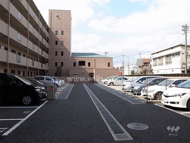 敷地内駐車場