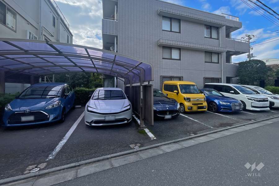 敷地内駐車場（屋外平面式）