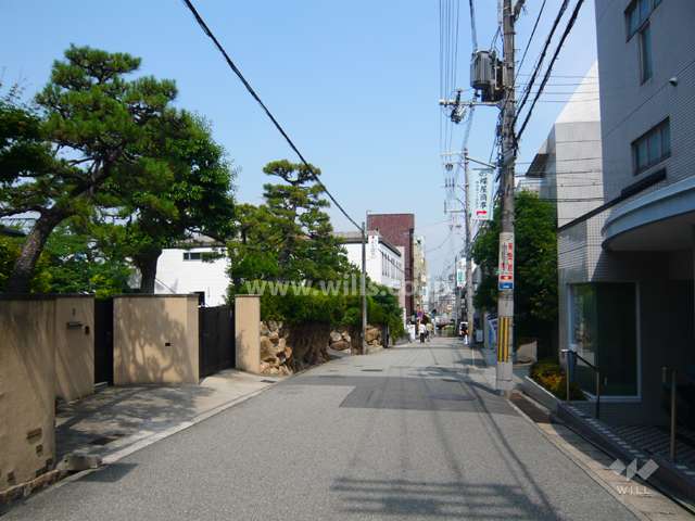 周辺の街並み