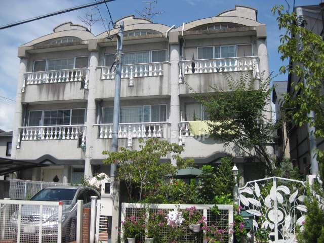 アムール夙川安井町の外観（南側から）