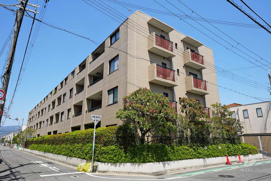 甲子園四番町パークハウスの外観（南東側から）