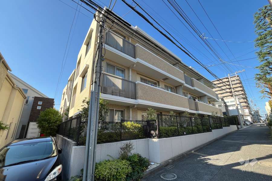 中野文園パークハウスの外観（南東側から）