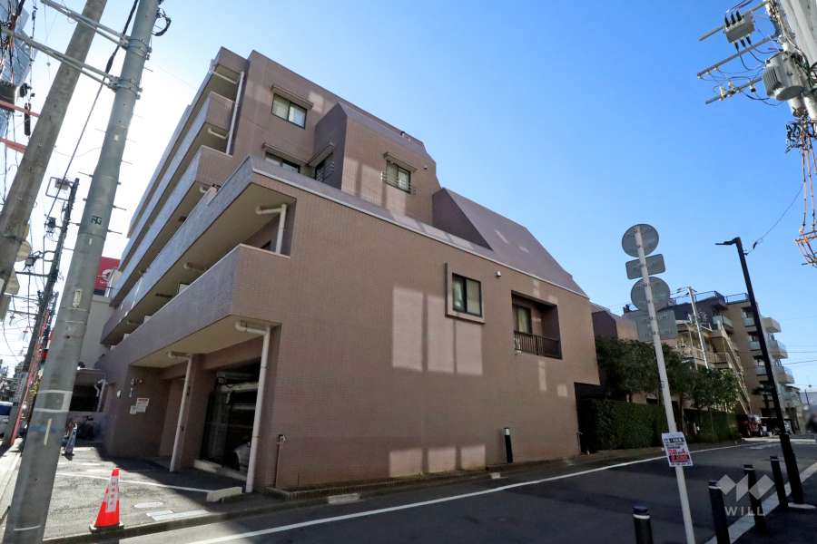 ファミール中野の外観(北東側から)