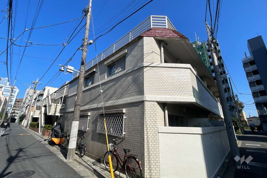 エクセレント東中野の外観（南西側から）