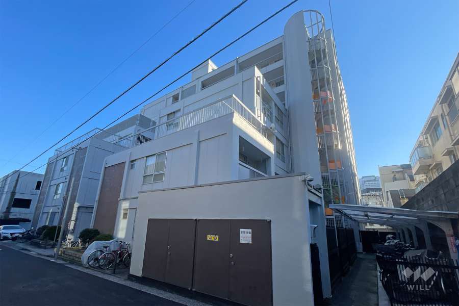 東中野コーポラスの外観（北西側から）