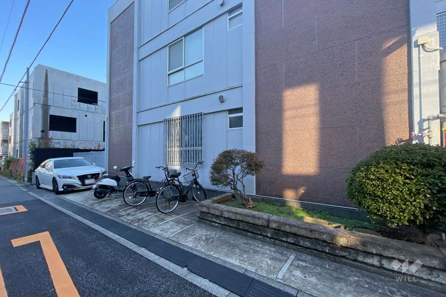 敷地内駐車場（屋外平面式）