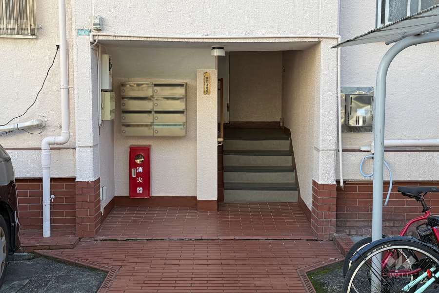 住居入り口　