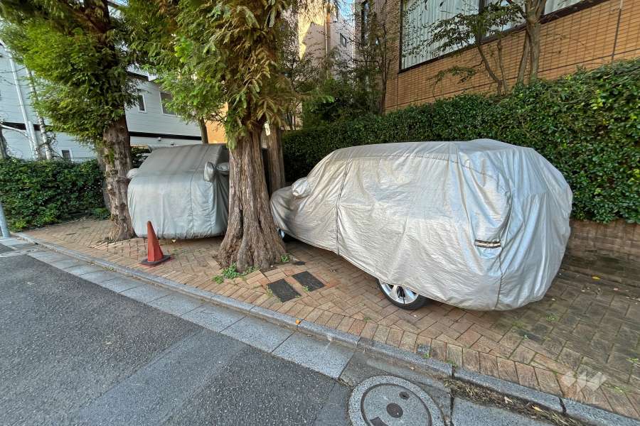 敷地内駐車場（屋外平面式）
