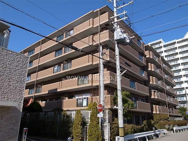 ネオシティ西宮北口の外観（南東側から）