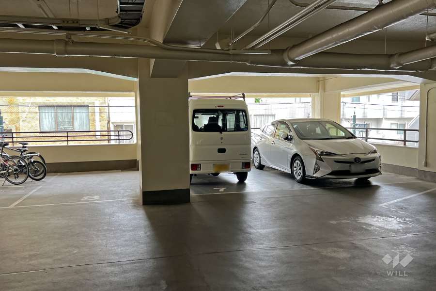 敷地内駐車場（屋内平面式）
