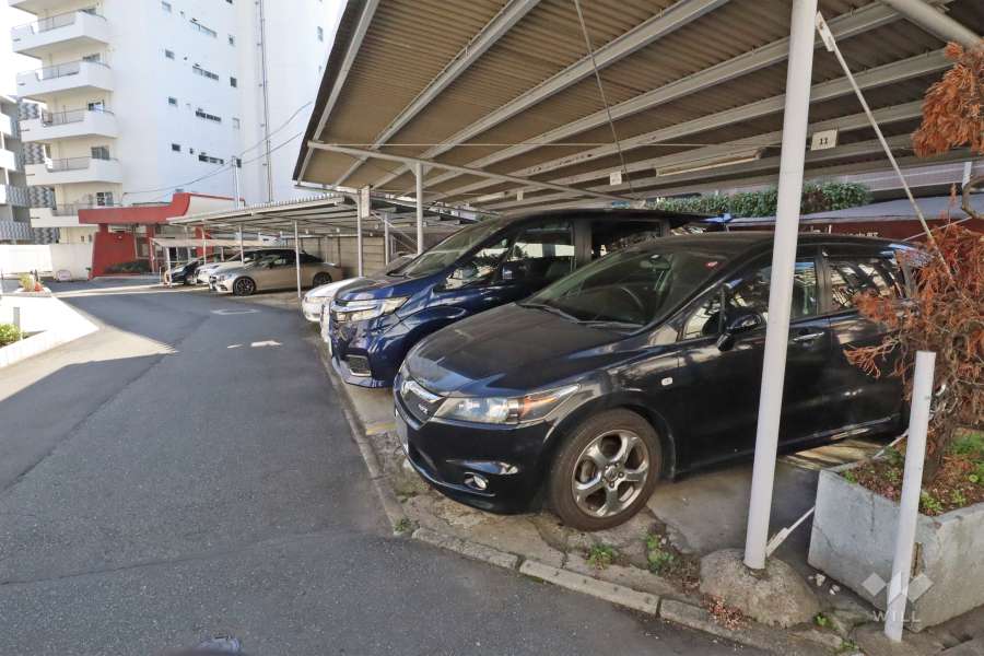 敷地内駐車場（屋内平面式）