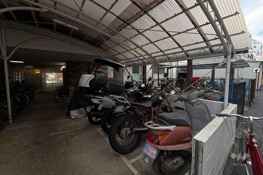 バイク置場