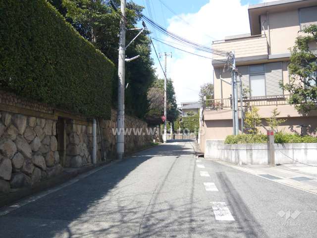 周辺の街並み