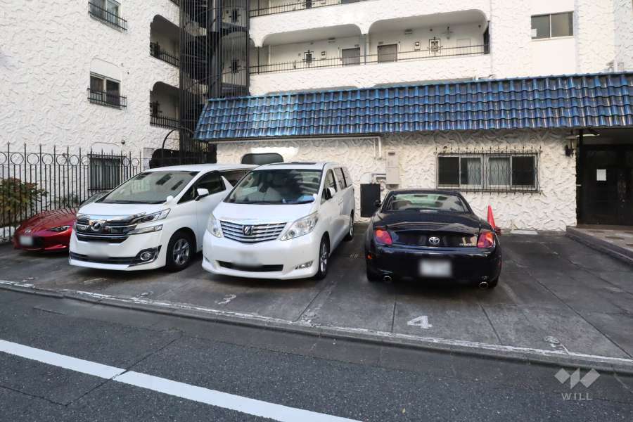 敷地内駐車場（屋外平面式）