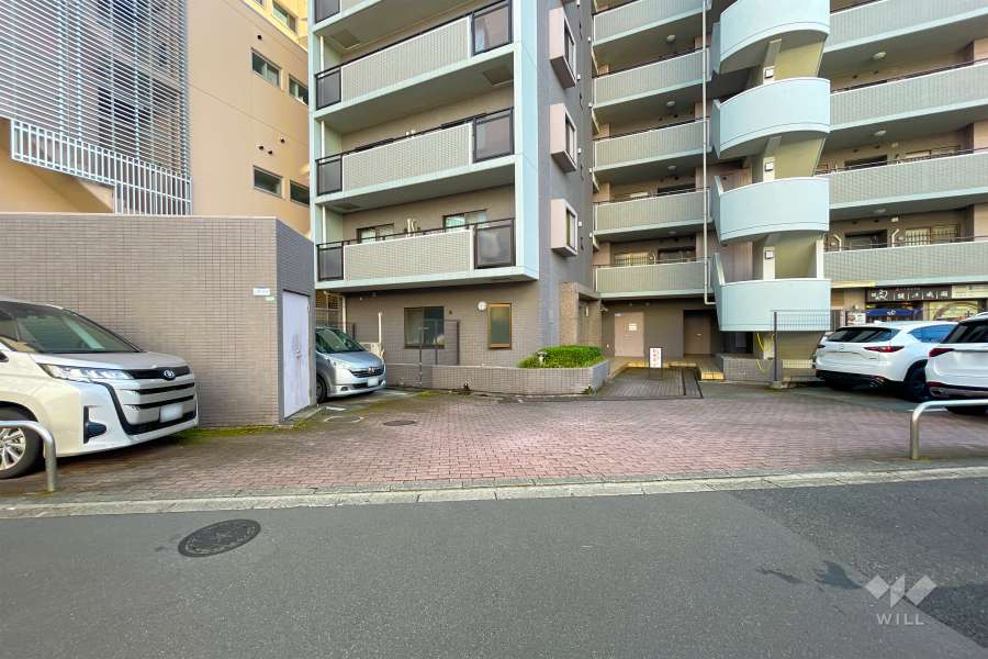 敷地内駐車場（屋外平面式）