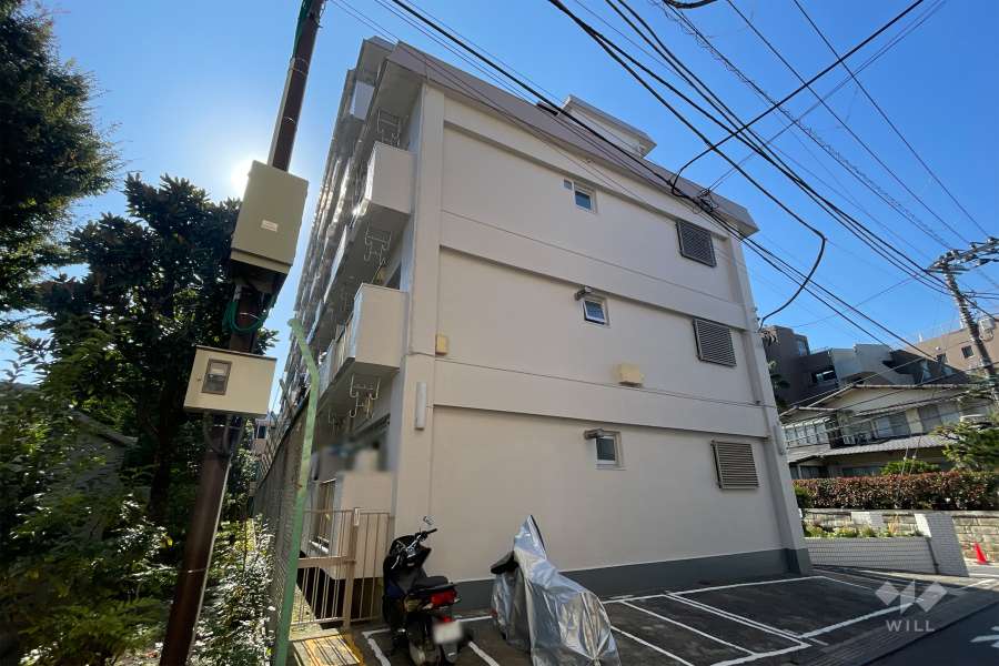 南台第二ローヤルコーポの外観（北東側から）