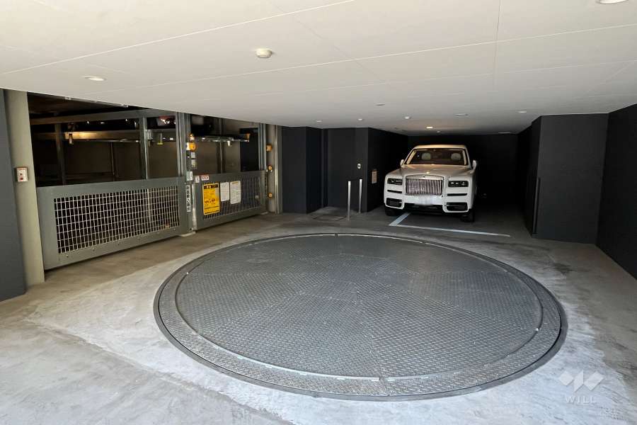 敷地内駐車場（屋内機械式）